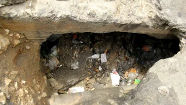 Megahueco en San Martín deja a conductores sin tren delantero