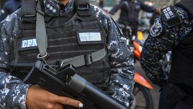 Presuntos miembros de banda de "El Conejo" asesinan a un militar