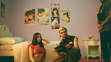 Director venezolano Daniel Eguren detrás de "LoveLove U", de Kenia Os