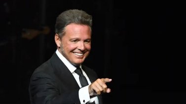 ¿Será Luis Miguel o un doble? (+Video)