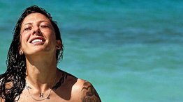 ¡Mujerón! Jenni Hermoso muy sexy y con poca ropa (+fotos hot)