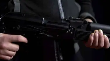 Delincuentes armados roban fuerte suma en dólares de un supermercado Delincuentes armados roban fuerte suma en dólares de un supermercado