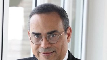 Gilberto Santa Rosa celebra sus 61 años con nuevas fechas