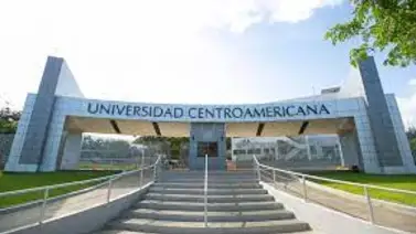 Detienen a dirigente estudiantil de la Universidad Centroamericana Detienen a dirigente estudiantil de la Universidad Centroamericana