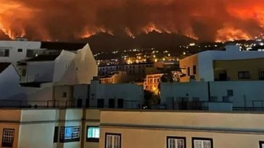 Más de 20 mil personas evacuadas por incendios forestales