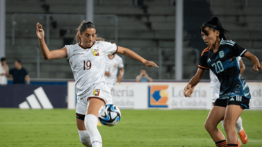 Esta venezolana llega al fútbol de Nueva Zelanda