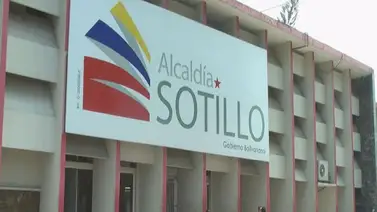 LO ÚLTIMO: Sancionan a funcionarios que multaron al anciano vendedor de caramelos LO ÚLTIMO: Sancionan a funcionarios que multaron al anciano vendedor de caramelos