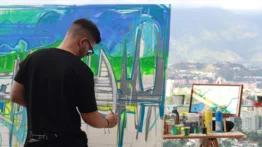 Artista plástico venezolano lleva sus obras al hotel Renaissance de Caracas