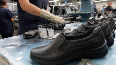 Conozca cuánto costarán los zapatos escolares hechos en Venezuela, según la Cavecal