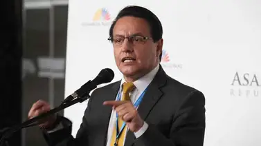 Parte del discurso de Villavicencio: Yo no necesito chalecos antibalas, mi chaleco antibalas es el pueblo Parte del discurso de Villavicencio: Yo no necesito chalecos antibalas, mi chaleco antibalas es el pueblo