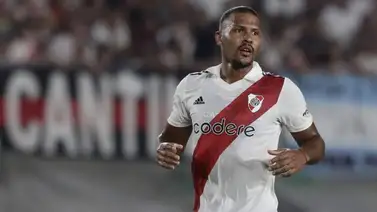Salomón Rondón y River Plate caen en la Copa Libertadores Salomón Rondón y River Plate caen en la Copa Libertadores