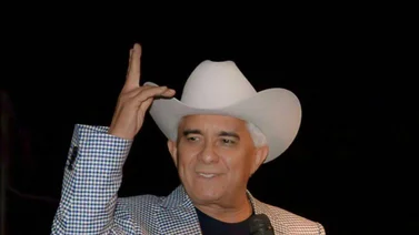 Reynaldo Armas armó la parranda en su cumpleaños