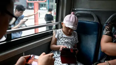 Conozca la propuesta de China para restringir el tiempo de uso de teléfonos a los niños Conozca la propuesta de China para restringir el tiempo de uso de teléfonos a los niños