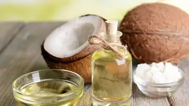 Usos cosméticos del aceite de coco Usos cosméticos del aceite de coco