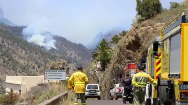 ¡De nuevo! Incendio se reactivó en el Parque Nacional Caldera de Taburiente, España. ¡De nuevo! Incendio se reactivó en el Parque Nacional Caldera de Taburiente, España.