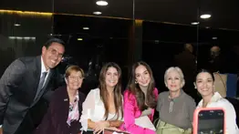 Rinden homenaje a más de 50 profesionales del teatro en Venezuela