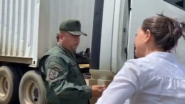 María Corina Machado encaró a la GNB en peaje del estado Guárico (+Video)