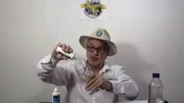 ¡Insólito! Familia vendía blanqueador como cura milagrosa para el COVID ¡Insólito! Familia vendía blanqueador como cura milagrosa para el COVID