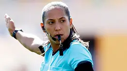 ¡Sépalo! Esta venezolana arbitrará el partido entre Inglaterra y Haití en el Mundial Femenino