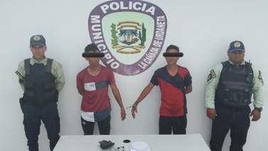 Apresan a dos presuntos traficantes tras intensa persecución