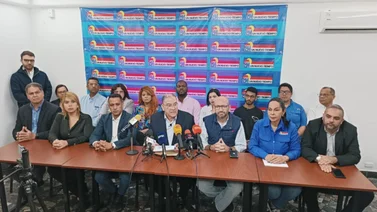 AHORA| UNT descarta inscribir candidato a las primarias opositoras