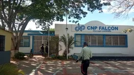 Hombre encapuchado comete asalto en sede del CNP