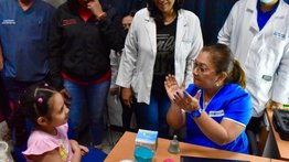¡Conócelo! Este es el plan de salud que es vital para los niños con discapacidad auditiva