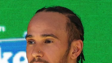 ¿Lewis Hamilton cambió a Shakira por la actriz o por la tenista?