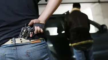 ¡Impactante! Hombre se salvó de un asesinato y no lo notó (+Video) ¡Impactante! Hombre se salvó de un asesinato y no lo notó (+Video)