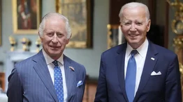 El rey Carlos III se reunió con el presidente de EEUU Joe Biden (+Video)