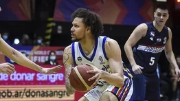 ¡Refuerzo de lujo! Michael Carrera ficha con este equipo de España