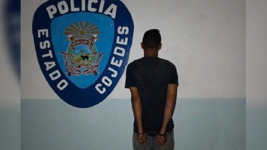 ¡Con los ganchos! Pretendía raptar a una adolescente para sacarla del país