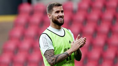 ¡Otro fichaje más! El Barcelona presenta a este futbolista