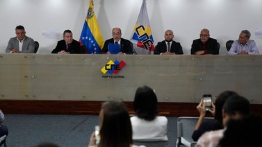 #Extraoficial Dos exrectoras del CNE regresarían a la institución
