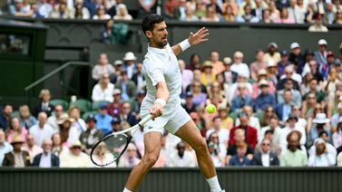 Novak Djokovic debuta firme en Wimbledon: Le ganó a este rival