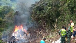 En imágenes: Aeronave militar Sukhoi se estrelló en Miranda