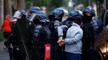 Declara funcionario policial que mató a adolescente en Francia