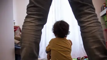 ¡Horrible! Padre abusó de su hija de cinco años: Ya fue condenado ¡Horrible! Padre abusó de su hija de cinco años: Ya fue condenado