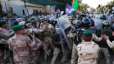 Manifestantes asaltan la embajada sueca en Irak (+Video)