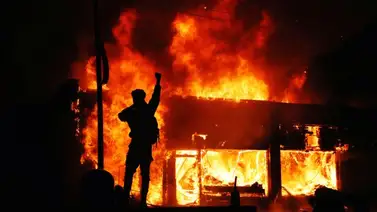 Muerte de un joven negro en manos de la policía provoca un estallido social en Francia (+Video) Muerte de un joven negro en manos de la policía provoca un estallido social en Francia (+Video)