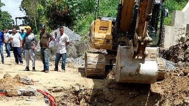 ¡Tragedia! Dos obreros mueren tapiados al reparar una tubería