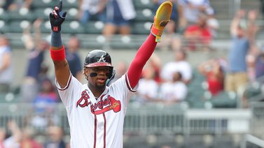 ¡El "Abusador lo vuelve a hacer" Ronald Acuña Jr. tiene de hijo a los Twins de Minnesota