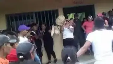 ATENCIÓN: Yukpas agredieron y secuestraron a viceministra de pueblos indígenas (+Video) ATENCIÓN: Yukpas agredieron y secuestraron a viceministra de pueblos indígenas (+Video)