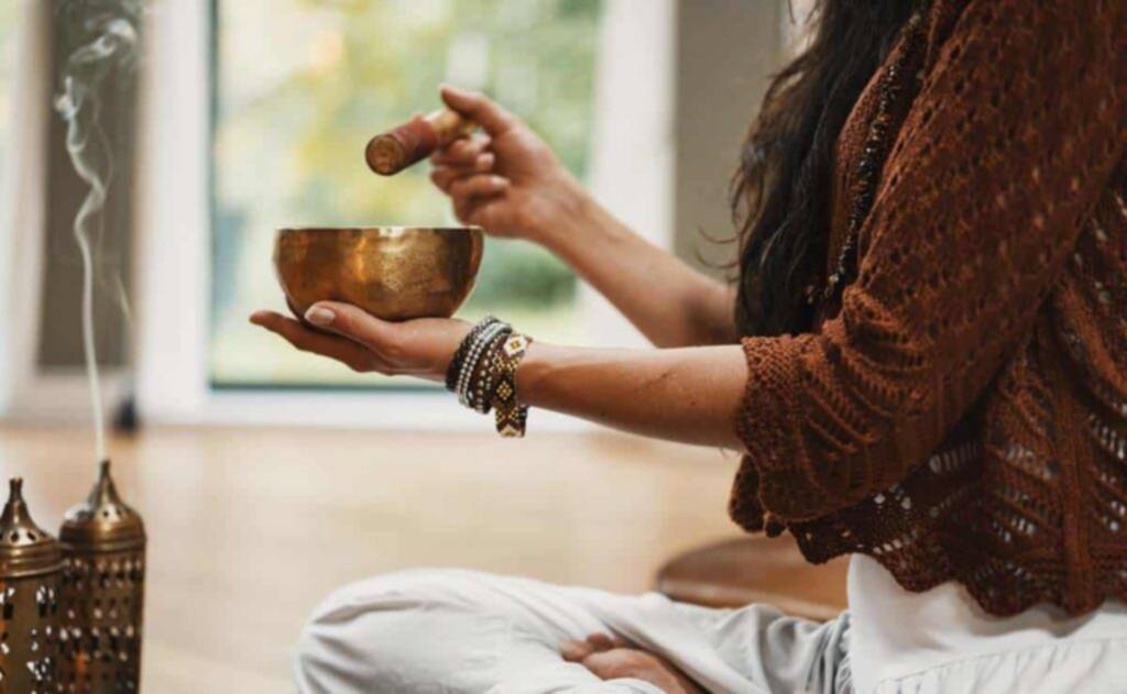 Cómo hacer una limpieza energética a los chakras