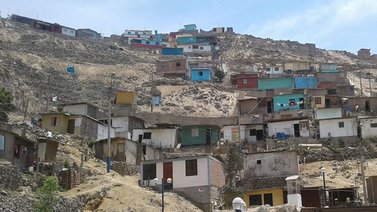 ¡Horrendo! Mató a sus dos hijas y enterró los cuerpos dentro de su vivienda