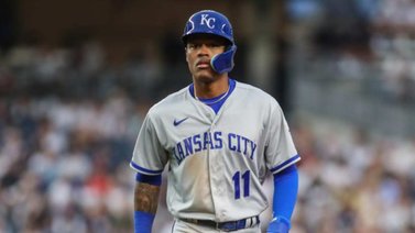 ¡Qué jornada! Maikel García se roba tres bases: Conozca la racha que vive con los Reales