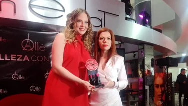 Ollé trae a Venezuela sus labiales Retromatte