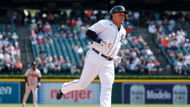 ¡20 años del debut! Miguel Cabrera apaga otra velita como grandeliga