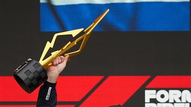 Fernando Alonso causó sensación pero "Mad Max" impuso su liderato desde Canadá