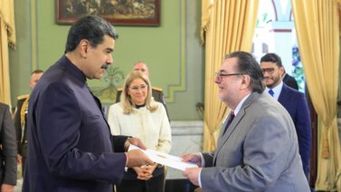 Embajador de Uruguay en Venezuela entregó cartas de credenciales
